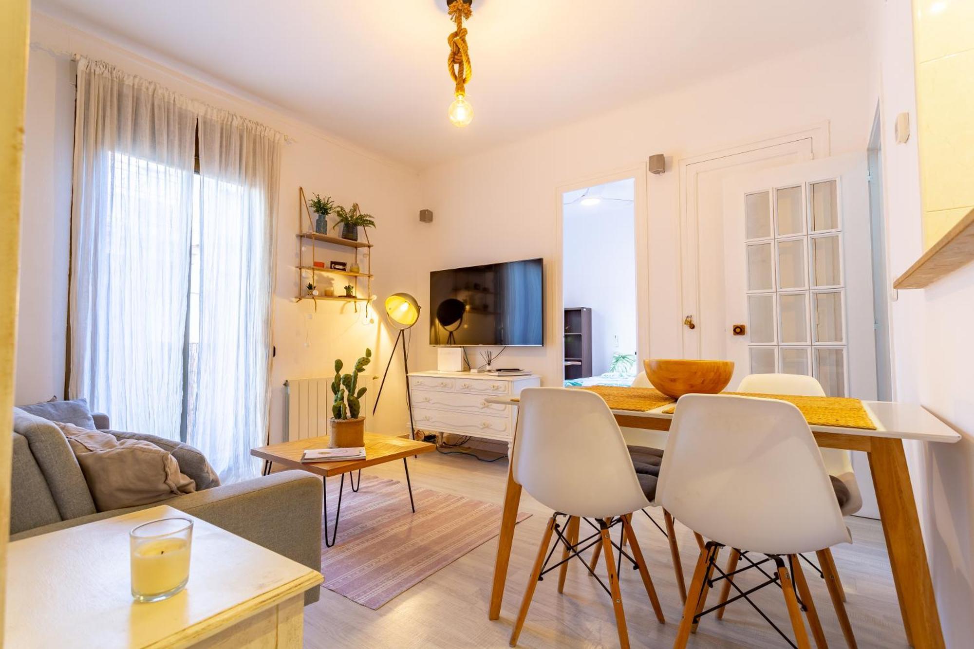 Cosy Apartment. 10Min Walk To The Beach & Train 塔拉戈纳 外观 照片