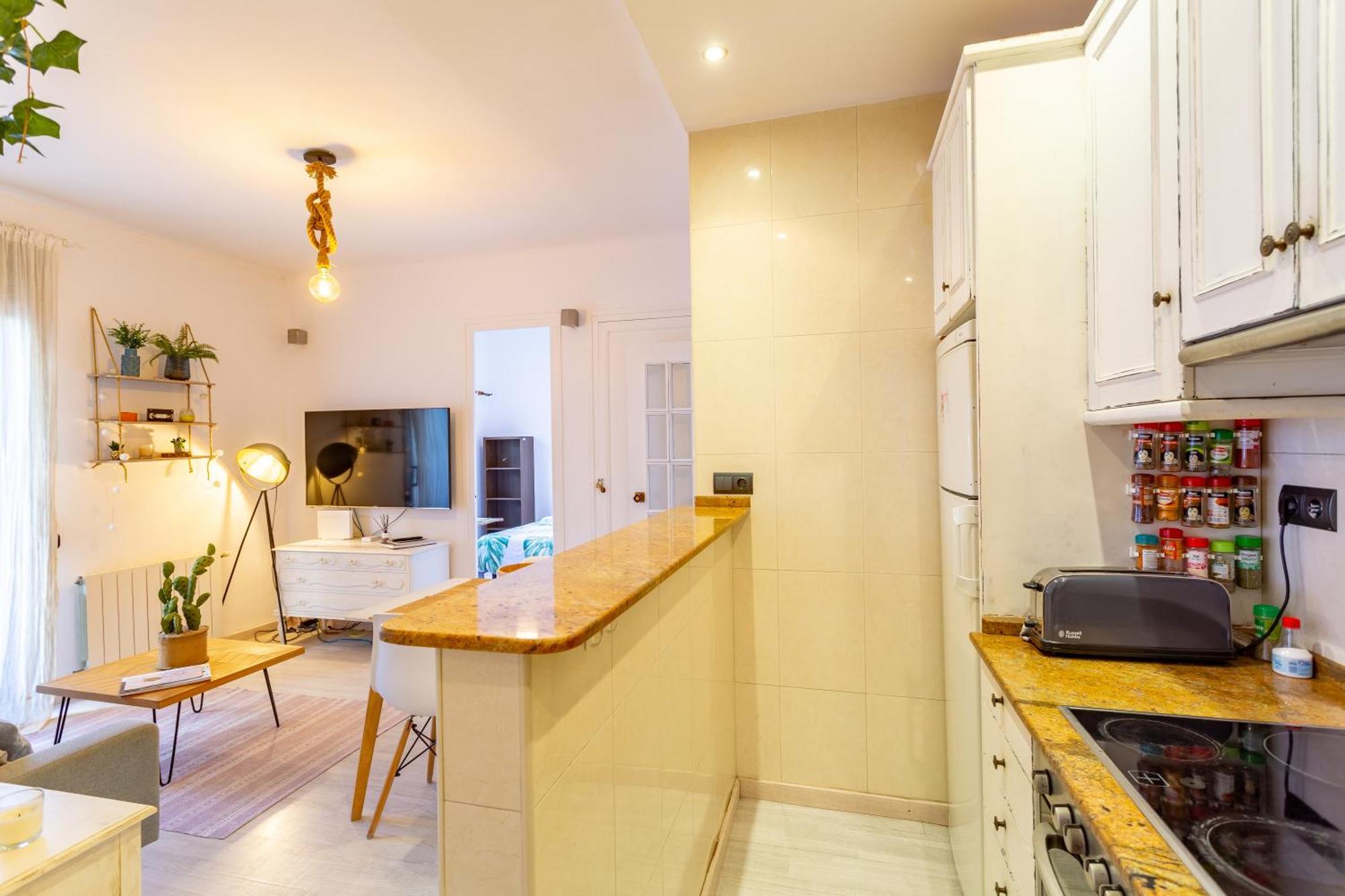 Cosy Apartment. 10Min Walk To The Beach & Train 塔拉戈纳 外观 照片