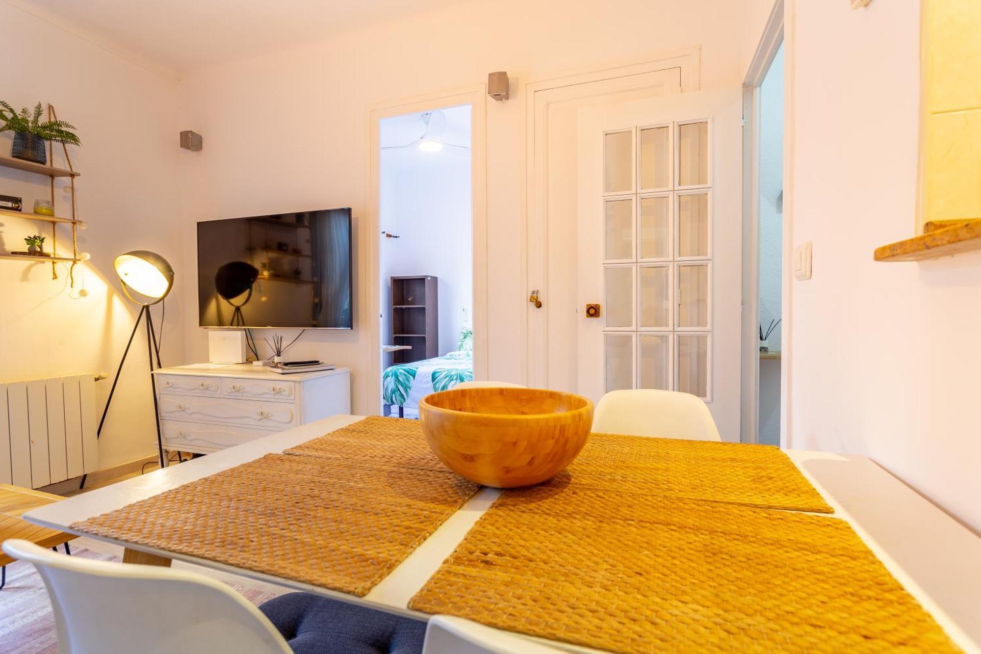 Cosy Apartment. 10Min Walk To The Beach & Train 塔拉戈纳 外观 照片